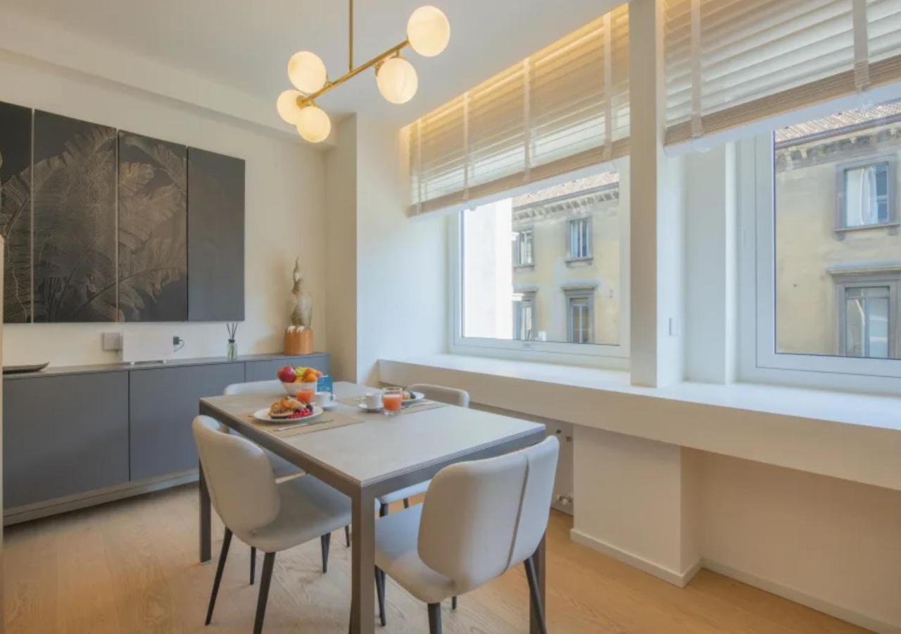 Appartamento Sweett- Luxury Torino Milano Esterno foto
